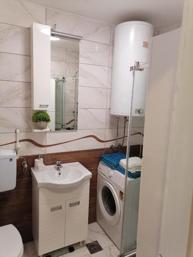 Kingston Appartement Pirot Buitenkant foto